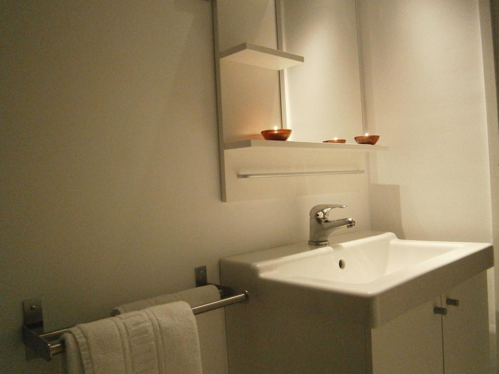 Marbel Apartments Barcelona Phòng bức ảnh