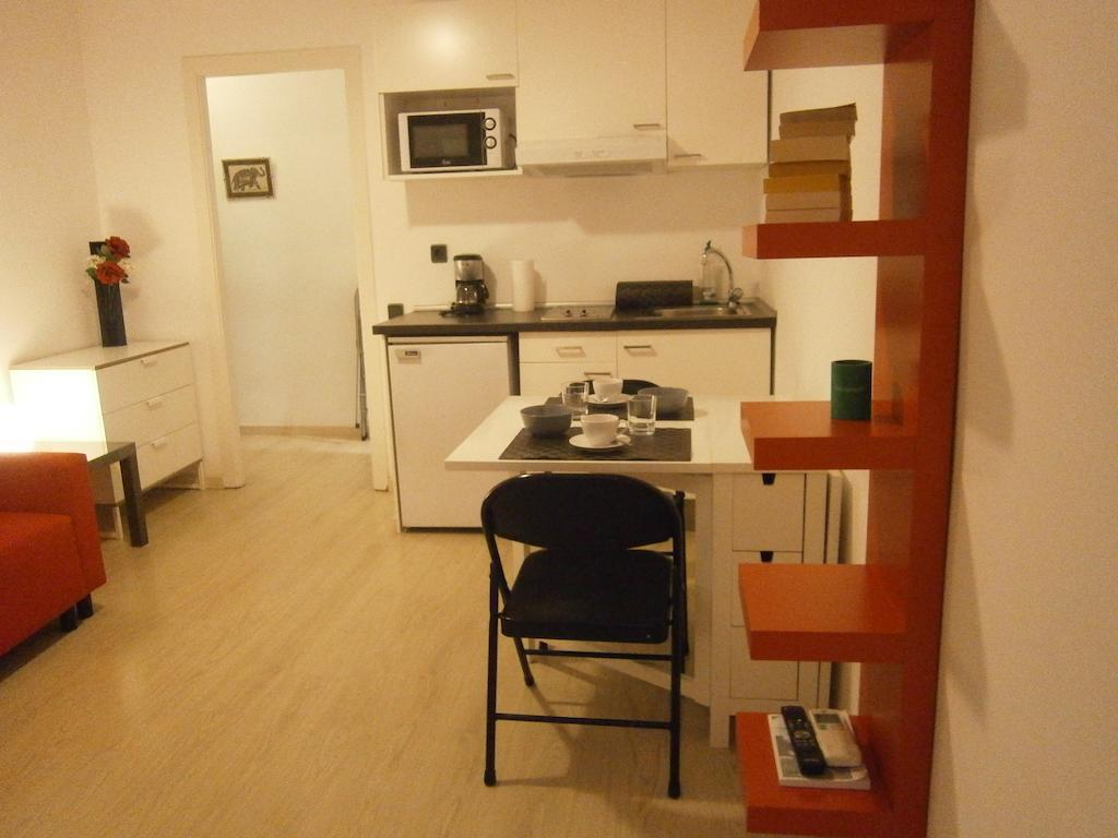 Marbel Apartments Barcelona Phòng bức ảnh