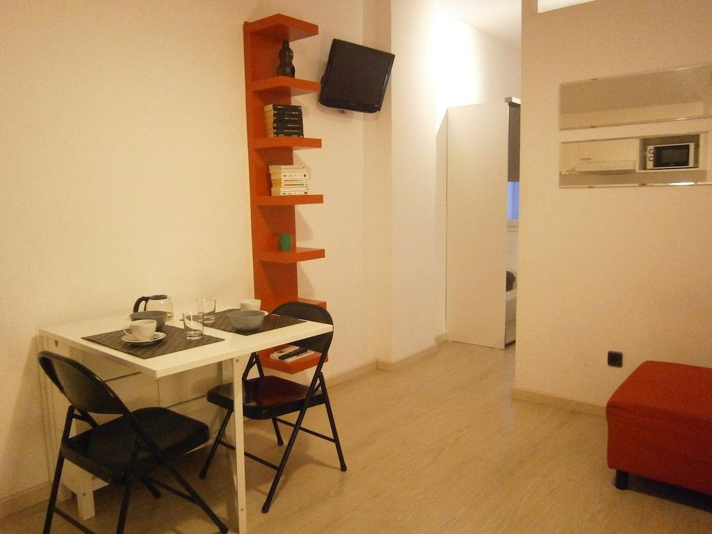 Marbel Apartments Barcelona Phòng bức ảnh